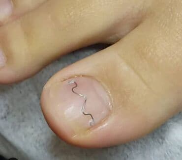 сколько стоит обучение на мастера маникюра: Выравнивание, Наращивание ногтей, Донаращивание ногтей, Маникюр, Педикюр, Услуги подолога, Консультация — 6