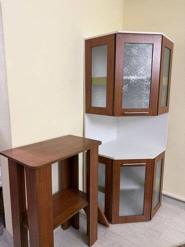 столы табуретки: Стул для зала, Б/у, Дерево — 4