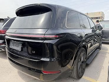 xpeng p7: Lixiang L9: 2025 г., 1.5 л, Автомат, Гибрид, Внедорожник — 4