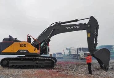 фары опель вектра б: Экскаватор, Volvo, 2023 г., Гусеничный — 1