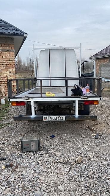 Компрессоры для авто: Кузов бортовой Mercedes-Benz — 3