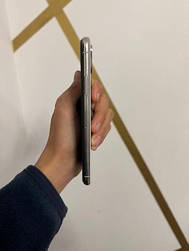 apple: IPhone Xs, Б/у, 256 ГБ, Серебристый, Чехол, 92 % — 4