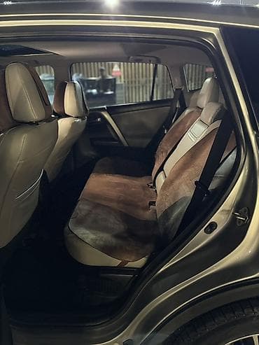 step rf3: Toyota RAV4: 2016 г., 2.5 л, Автомат, Гибрид, Кроссовер — 7