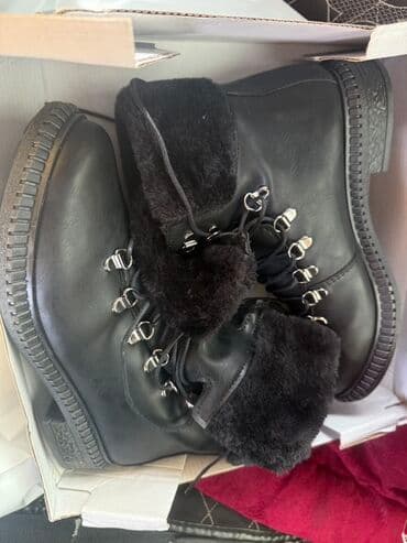 обувь больших размеров бишкек: Ботинки, 38, 4F, Новый, цвет - Черный — 1