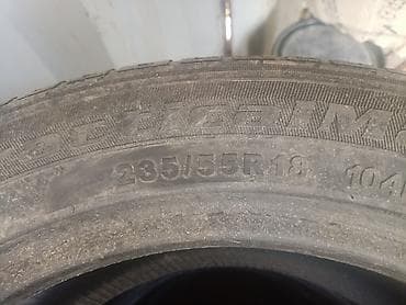 55: Комплект летних шин 18" - Размер: 235/55 R18 - Индекс нагрузки: 104 - — 2