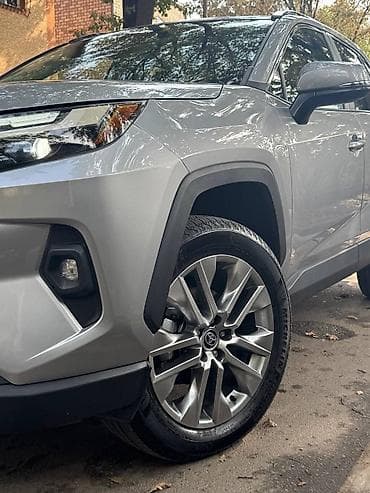 rav4: Toyota RAV4: 2024 г., 2.5 л, Автомат, Бензин, Кроссовер — 10