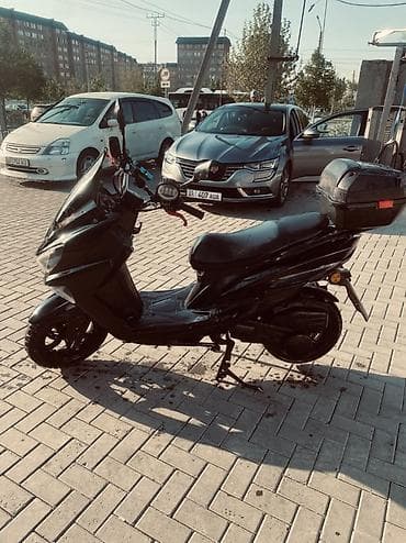 bmb 39: Макси-скутер 150 куб. см, Бензин, Б/у — 2