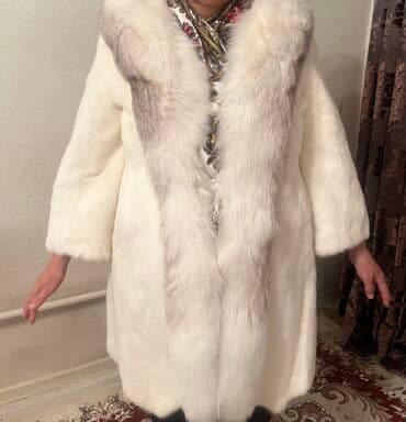срочно продаю в связи с переездом: Продается норковая шуба. Воротник мраморная леса.Производство — 1
