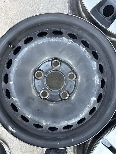 Железные Диски R 16 Volkswagen, Комплект, отверстий - 4, Б/у — 2