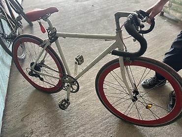 ведосипед фикс: Городской велосипед, Merida, Рама M (156 - 178 см), Б/у — 2