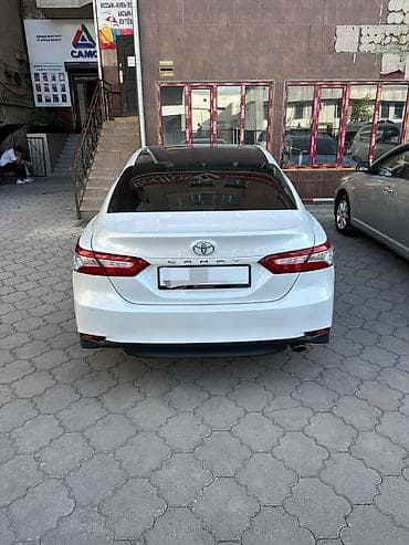 jac js6: Toyota Camry: 2019 г., 2.5 л, Автомат, Бензин, Седан — 2