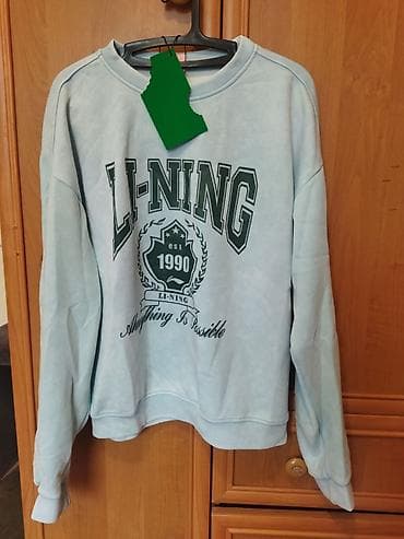 Свитшот LI-NING с крупным фронтальным принтом “LI-NING” и эмблемой