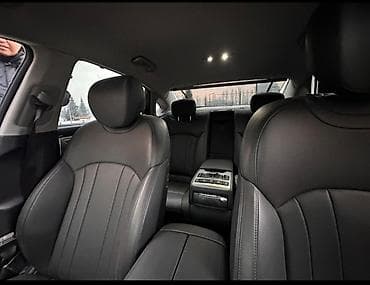 byd e9: Hyundai Genesis: 2019 г., 3.3 л, Автомат, Бензин, Седан — 5