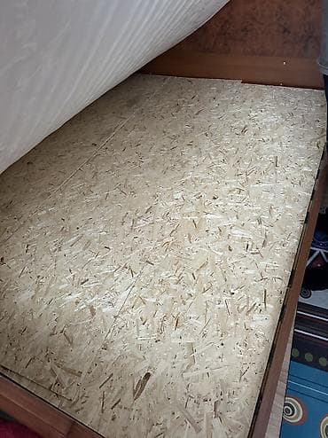 двуспалка: Двуспальная кровать, Б/у, С матрасом, длина - 200 см — 5