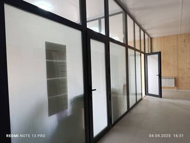 айнек эшик: Профессиональное тонирование стеклянных поверхностей для офисов и — 6