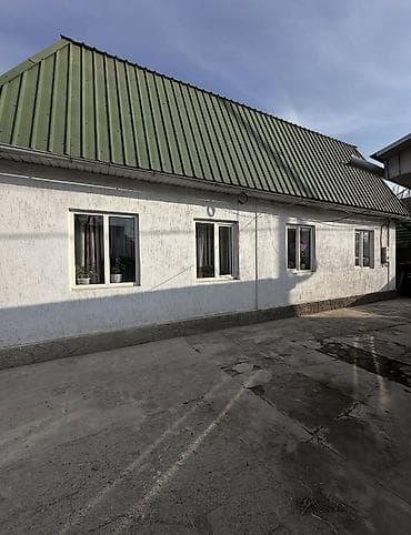 В Сокулуке от трассы 200 метров продаётся дом на участке 6 соток