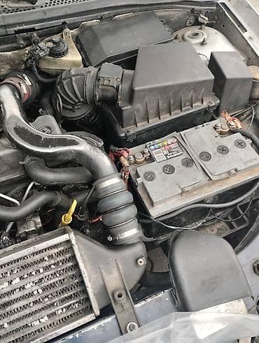 mazda 2: Ford Focus: 2002 г., 1.8 л, Ручные, Бензин, Хэтчбэк — 7