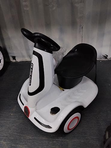 Детские самокаты: Детская каталка-самокат с сиденьем - Тип: ride-on/каталка для детей - — 1