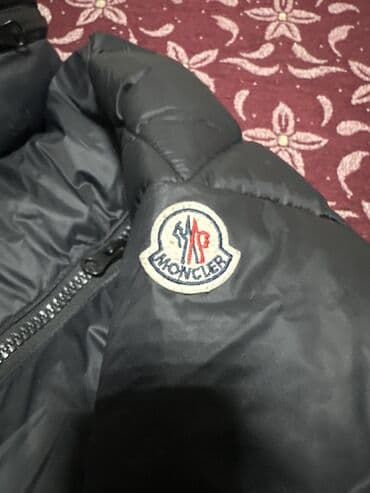 Прокат одежды: Мужская куртка, L, Moncler, Б/у, цвет - Черный, Платная доставка — 2