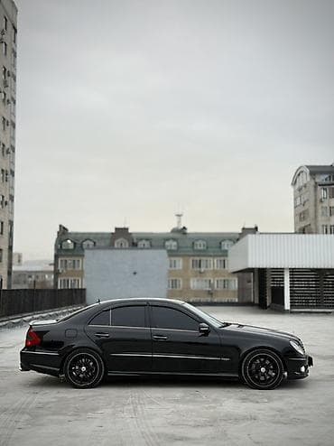 Транспорт: Mercedes-Benz E-Class: 2005 г., 3.5 л, Автомат, Бензин, Седан — 5
