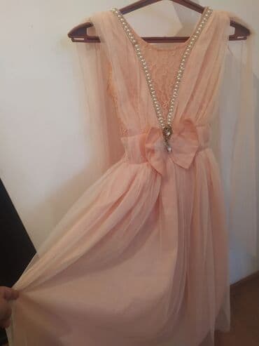 новогодние костюмы для детей на прокат в бишкеке: Платье для девочки 8-9-10лет,Аламедин1200сом,недорогоналичка — 1