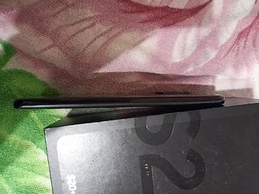 google pixe: Samsung s20plus 8/128 идеал в комплекте коробка и много чехлов+кабель — 5