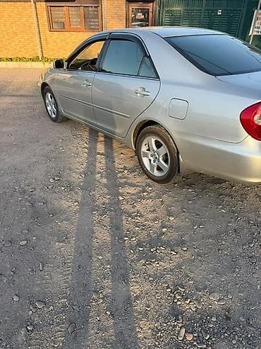 corolla 2004: Toyota Camry: 2003 г., 2.4 л, Автомат, Бензин, Седан — 4