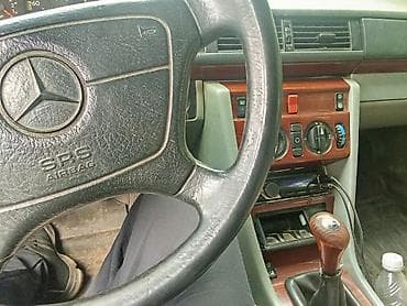 m57 bmw: Mercedes-Benz W124: 1994 г., 2.2 л, Механика, Бензин, Универсал — 5