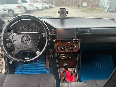124 ешка: Mercedes-Benz W124: 1994 г., 2 л, Механика, Бензин, Седан — 6