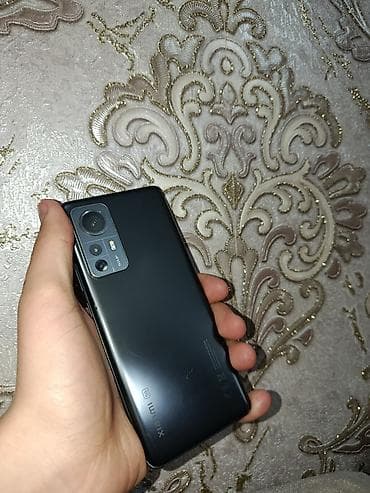 Xiaomi, 12, цвет - Черный at lalafo.kg Xiaomi, 12, цвет - Черный