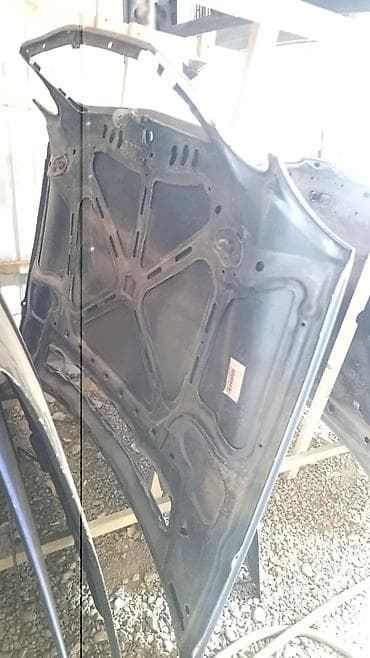 w211 клапан: Капот Mercedes-Benz, Оригинал — 2