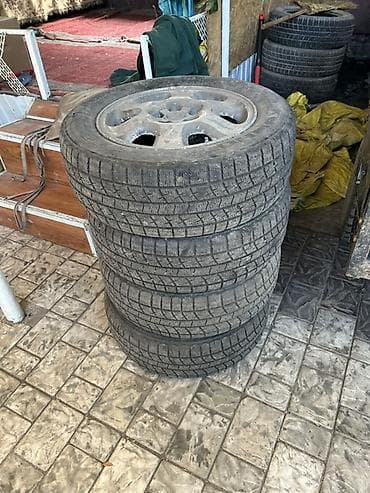 prius tuning: Колеса в сборе 215 / 60 / R 16, Зима, Комплект, Легковые, Литые, отверстий - 5 — 1