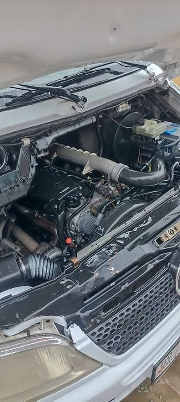 sprinter 4x4: Легкий грузовик, Mercedes-Benz — 4