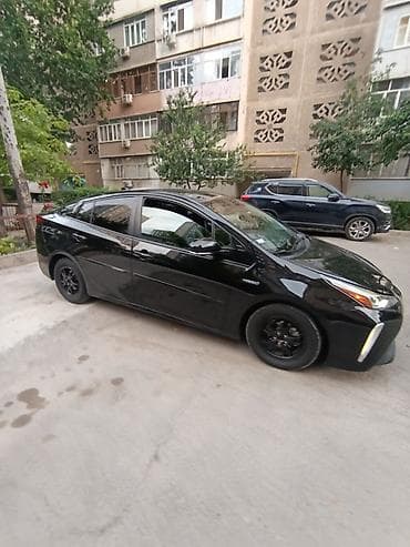 prius tuning: Toyota Prius: 2020 г., 1.8 л, Вариатор, Гибрид, Хэтчбэк — 1