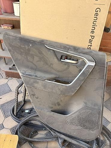 Дверная карта Toyota 2022 г., Б/у, Оригинал