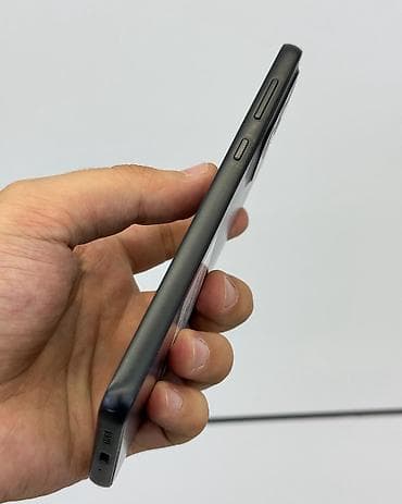 эпл вотч 10: IPhone 11, Б/у, 64 ГБ, Черный, Защитное стекло, Чехол, В рассрочку, 78 % — 5
