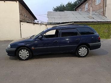 Унаа: Toyota Avensis: 2001 г., 2 л, Кол менен иштөөчү, Дизель, Универсал — 5