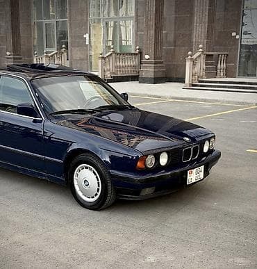 Унаа: BMW 5 series: 1990 г., 2 л, Кол менен иштөөчү, Бензин, Седан — 2