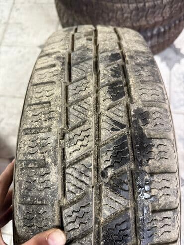 спринтер казирок: Дөңгөлөктөр монтажда 205 / 75 / R 16, Кыш, Колдонулган, 1 даана, Жүк ташуучу унаалар/Автобустар, Куйма, тешиктери - 6 — 2