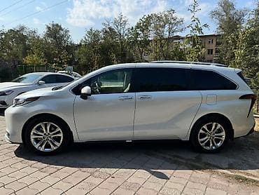 тойота сеана: Toyota Sienna: 2021 г., 2.5 л, Автомат, Гибрид, Минивэн — 3