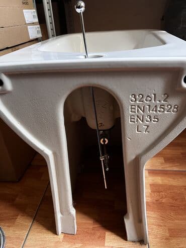 испания испании: Унитаз Напольный, Б/у, Материал: Керамика — 7