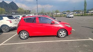 е34 2 8: Chevrolet Spark: 2016 г., 1 л, Автомат, Бензин — 4