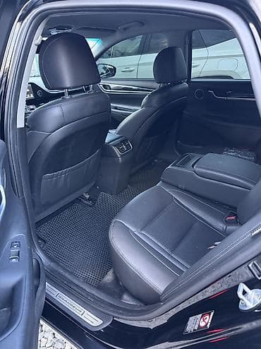 Hyundai Grandeur: 2018 г., 2.4 л, Автомат, Бензин, Седан — 8