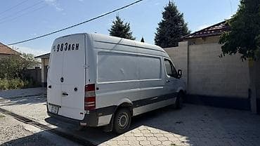 b class: Легкий грузовик, Mercedes-Benz, Б/у — 3
