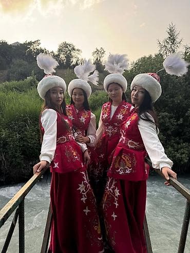 Улуттук кийимдер: Улуттук кийим, Аял — 4