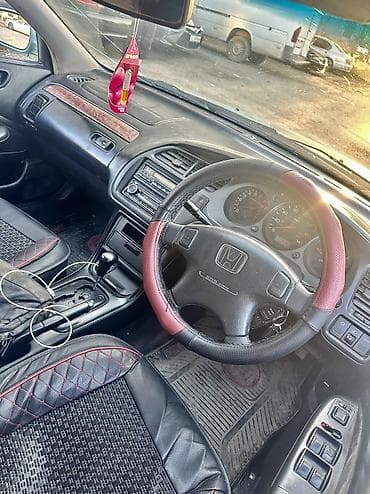 w124 люк: Honda Accord: 2001 г., 2 л, Автомат, Бензин, Лифтбек — 3