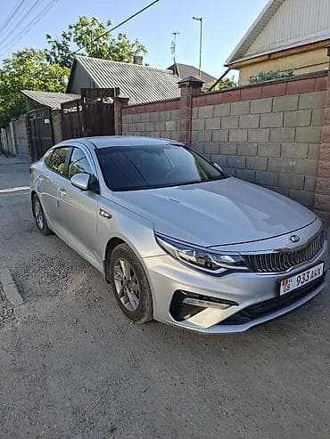 Продажа авто: Kia K5: 2021 г., 2 л, Автомат, Газ, Седан — 2