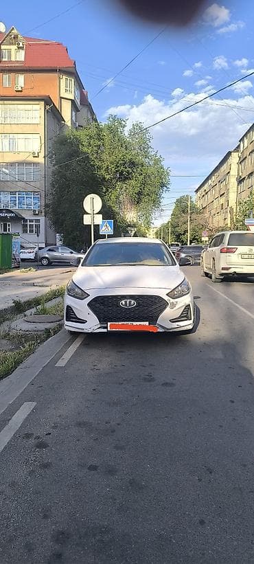 сотый: Hyundai Sonata: 2018 г., 0.2 л, Автомат, Газ, Седан — 1