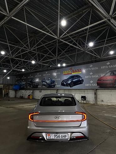 Транспорт: Hyundai Sonata: 2020 г., 2 л, Автомат, Газ — 3