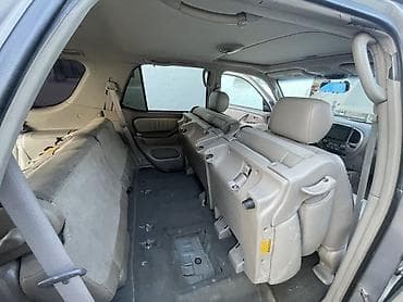 купить настоящую машину: Toyota Sequoia: 2001 г., 4.7 л, Автомат, Бензин, Внедорожник — 7